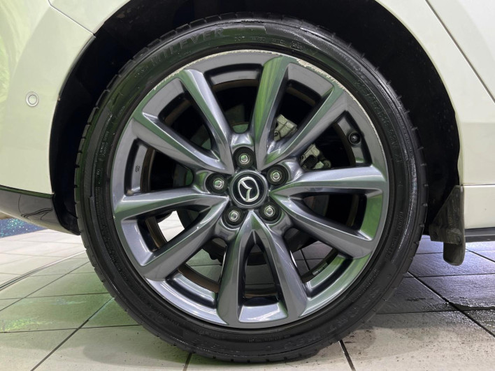 2019 Mazda Mazda 3 Fastback 3DA-BP8P (UW-69f2a42680d67)[13]