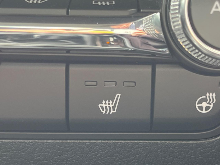 2025 Mazda MAZDA 3 Sedan 3DA-BP8R (UW-69f2a426d984e)[24]