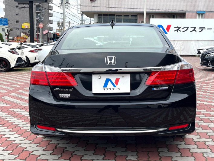 2013 Honda Accord Hybrid DAA-CR6 (UW-69f2a42adefd5)[8]