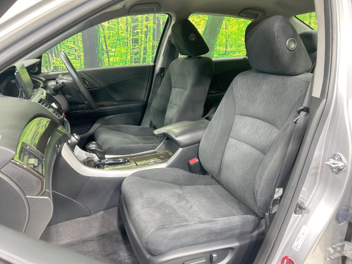 2014 Honda Accord Hybrid DAA-CR6 (UW-69f2a42b3efe5)[28]