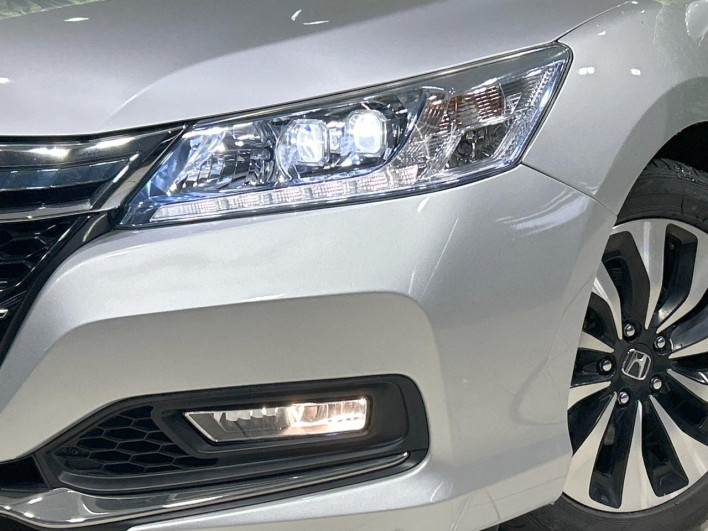 2014 Honda Accord Hybrid DAA-CR6 (UW-69f2a42b3efe5)[10]