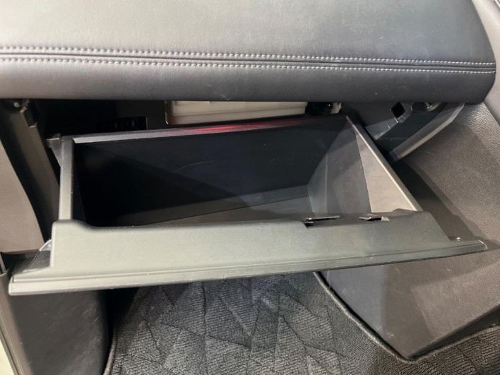 2019 Mitsubishi Delica D:5 3DA-CV1W (UW-69f2a42ca1f53)[24]