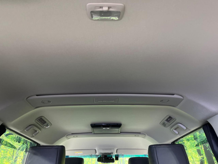2022 Mitsubishi Delica D:5 3DA-CV1W (UW-69f2a42d75290)[24]