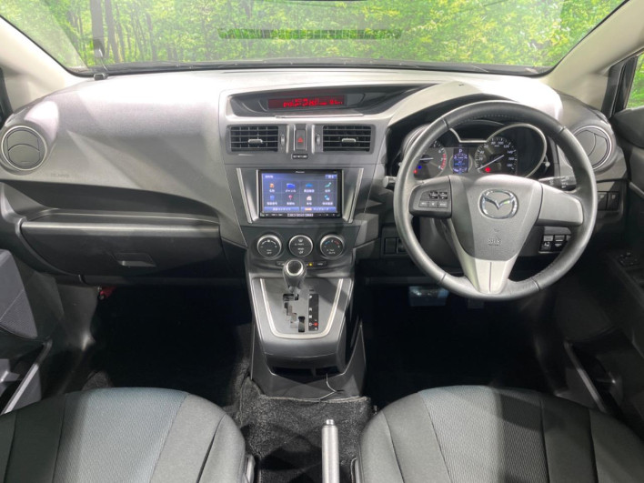 2013 Mazda Premacy DBA-CWFFW (UW-69f2a42f3b1da)[24]