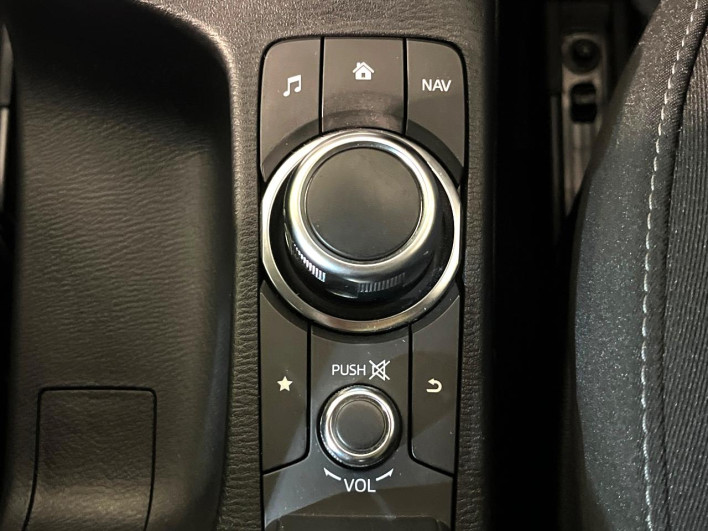 2015 Mazda Demio DBA-DJ3FS (UW-69f2a43168124)[16]