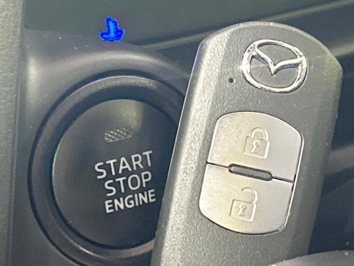 2017 Mazda Demio DBA-DJ3FS (UW-69f2a4317f1dd)[4]