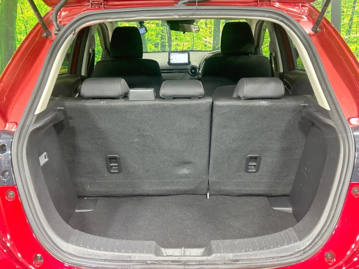 2017 Mazda Demio DBA-DJ3FS (UW-69f2a4317f1dd)[25]