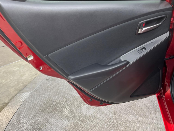 2017 Mazda Demio LDA-DJ5AS (UW-69f2a431e296b)[27]