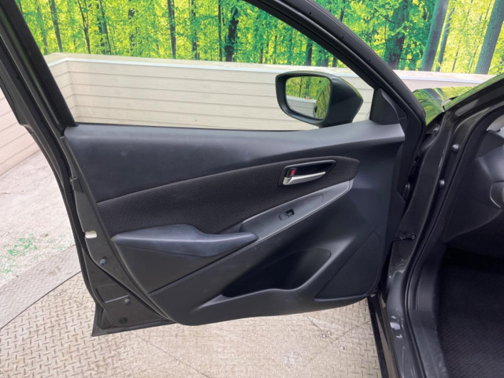 2023 Mazda Mazda2 5BA-DJLFS (UW-69f2a4341a79f)[21]