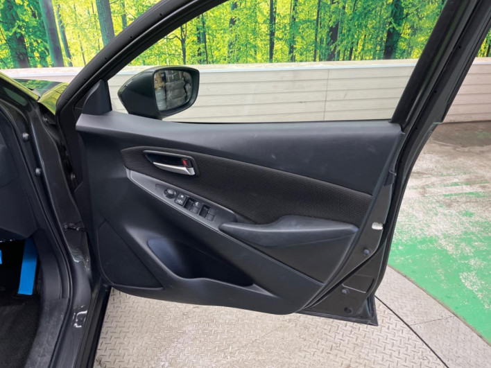 2023 Mazda Mazda2 5BA-DJLFS (UW-69f2a4341a79f)[18]