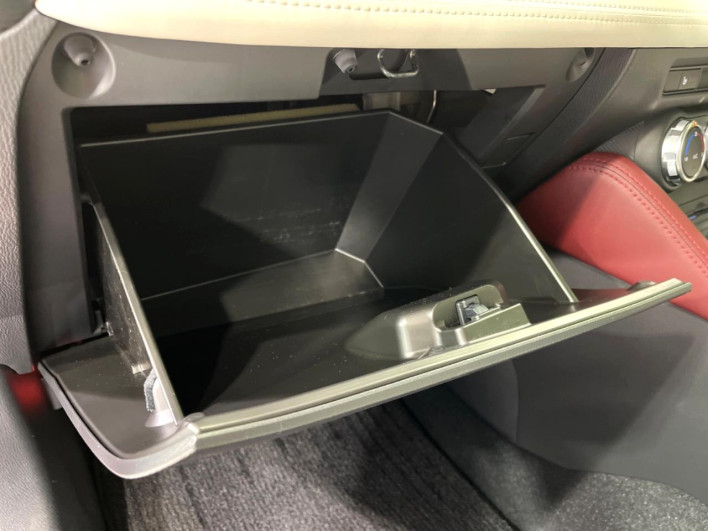 2016 Mazda CX-3 LDA-DK5AW (UW-69f2a4361d665)[21]