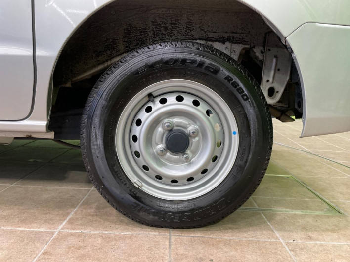 2018 Nissan NV100 Clipper Van HBD-DR17V (UW-69f2a43859289)[11]