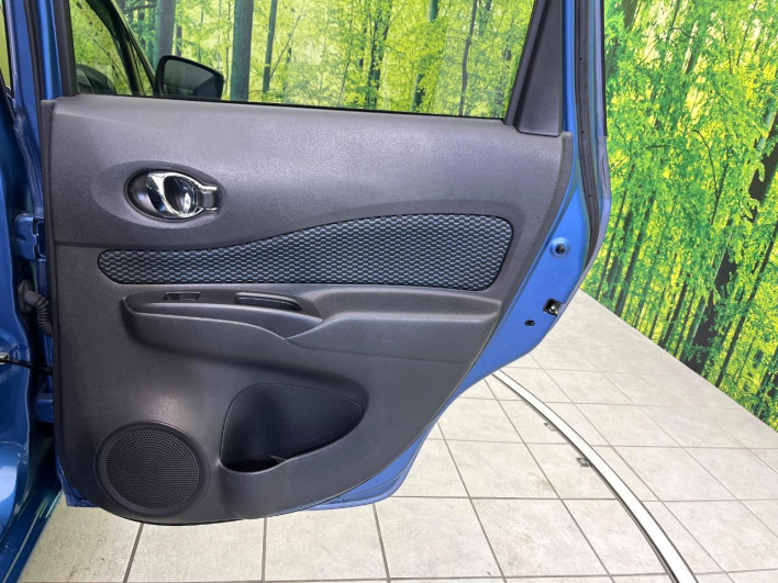 2015 Nissan Note DBA-E12 (UW-69f2a43893831)[28]