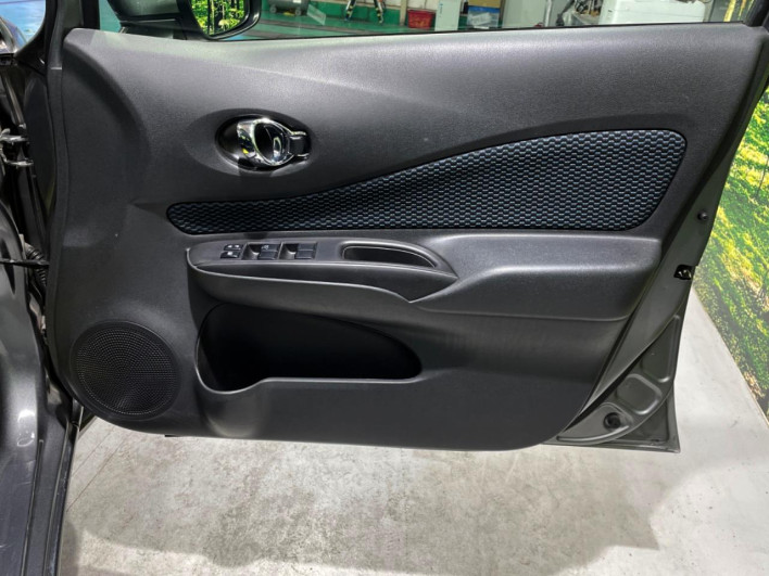 2016 Nissan Note DBA-E12 (UW-69f2a4391f13c)[14]