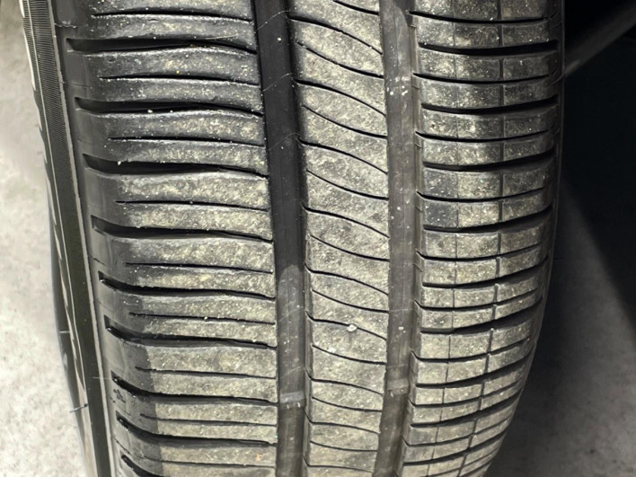 2016 Nissan Note DBA-E12 (UW-69f2a4391f13c)[11]