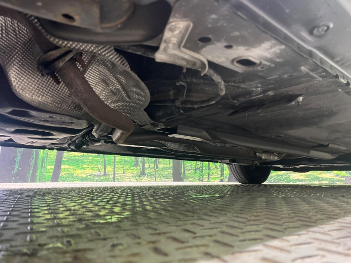 2020 Nissan Note DBA-E12 (UW-69f2a439927dd)[8]