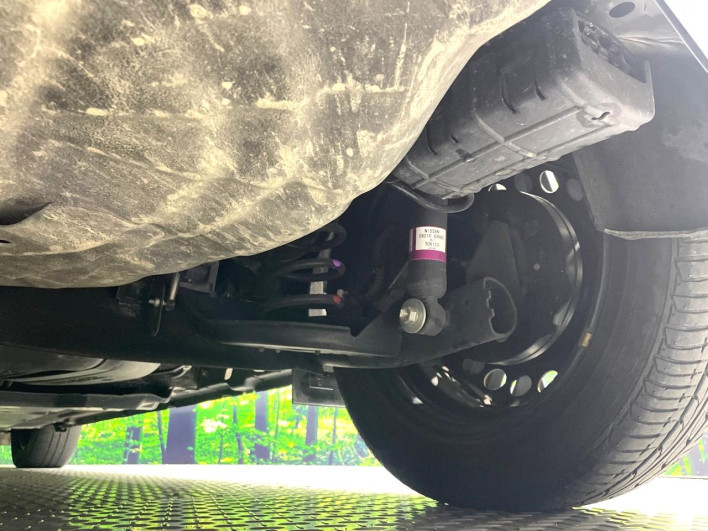 2021 Nissan Note 6AA-E13 (UW-69f2a43ab233d)[10]