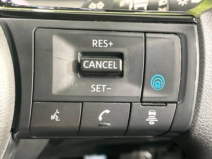 2021 Nissan Note 6AA-E13 (UW-69f2a43ab233d)[29]