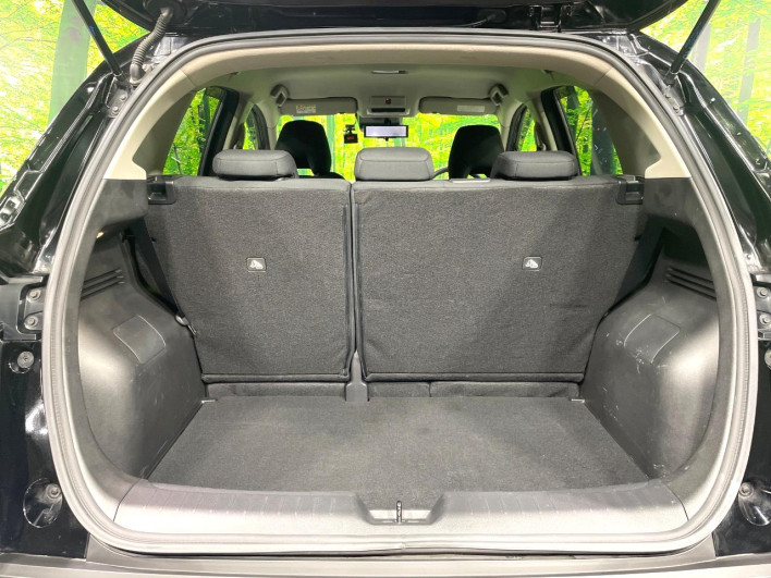 2021 Nissan Note 6AA-E13 (UW-69f2a43ab233d)[13]