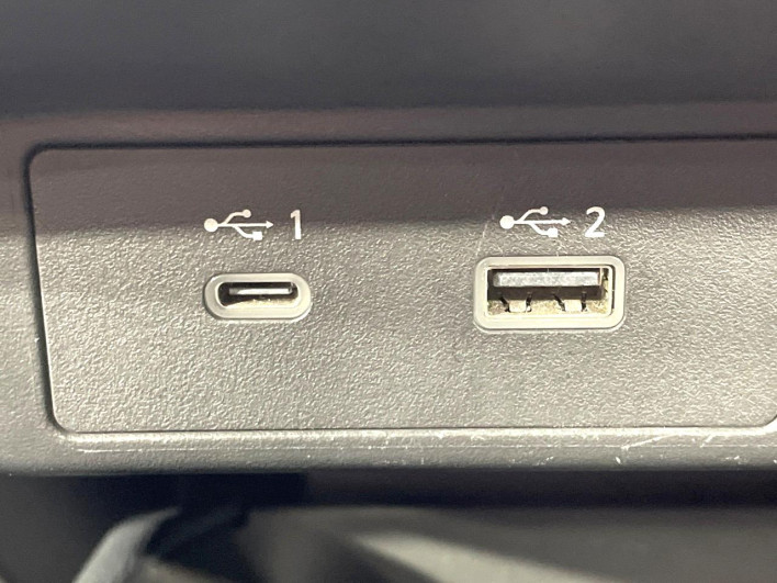 2021 Nissan Note 6AA-E13 (UW-69f2a43ab233d)[23]