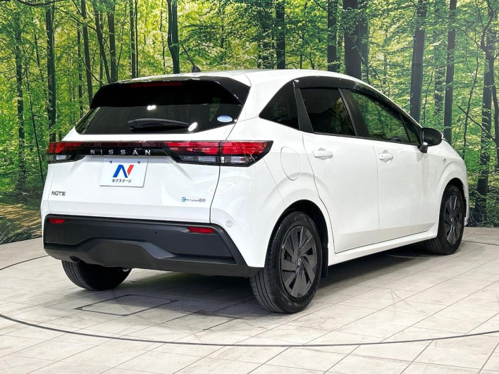 2021 Nissan Note 6AA-E13 (UW-69f2a43ad57c1)[8]