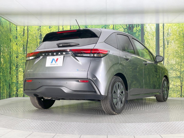 2022 Nissan Note 6AA-E13 (UW-69f2a43ba9a6a)[21]