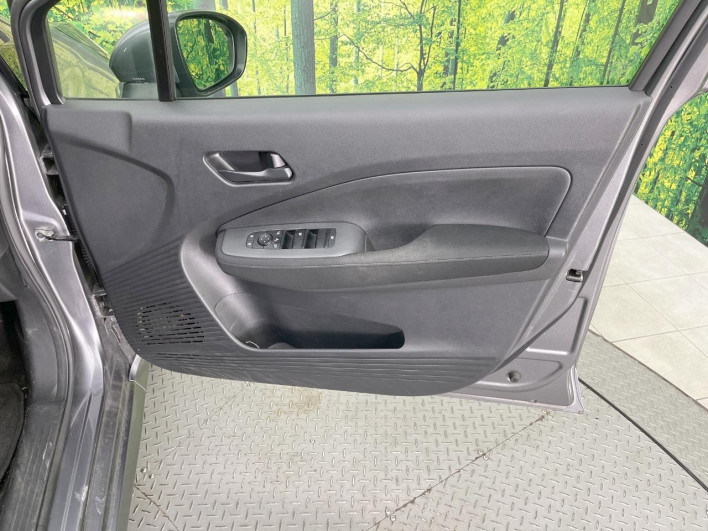 2022 Nissan Note 6AA-E13 (UW-69f2a43ba9a6a)[29]