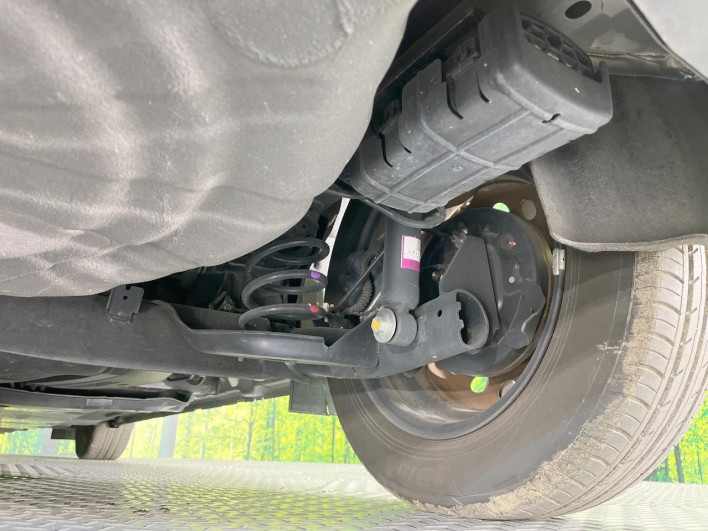 2022 Nissan Note 6AA-E13 (UW-69f2a43ba9a6a)[26]