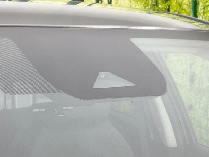 2022 Nissan Note 6AA-E13 (UW-69f2a43ba9a6a)[5]