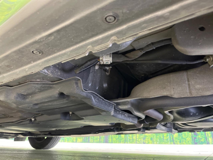 2022 Nissan Note 6AA-E13 (UW-69f2a43becdff)[8]