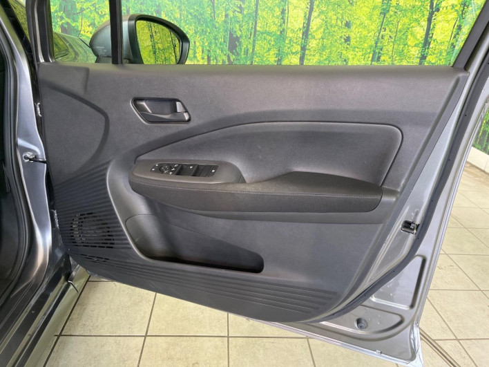 2022 Nissan Note 6AA-E13 (UW-69f2a43becdff)[26]