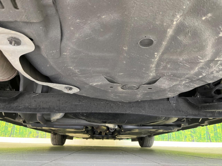 2022 Nissan Note 6AA-E13 (UW-69f2a43becdff)[17]