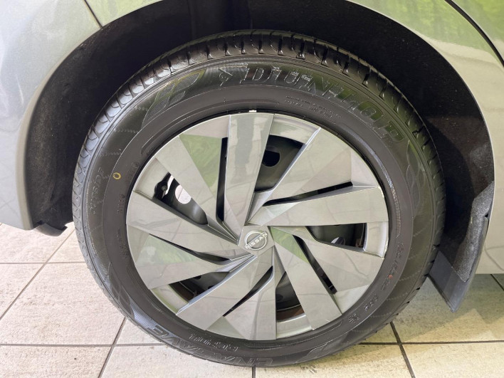 2022 Nissan Note 6AA-E13 (UW-69f2a43becdff)[23]