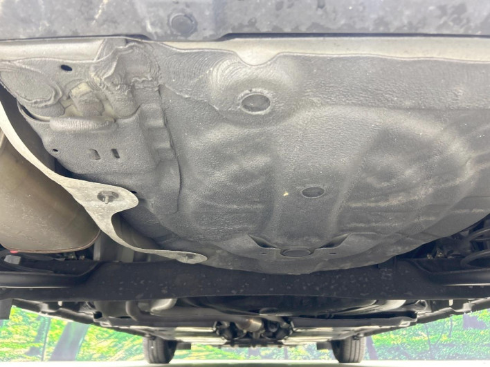 2022 Nissan Note 6AA-E13 (UW-69f2a43d10069)[23]