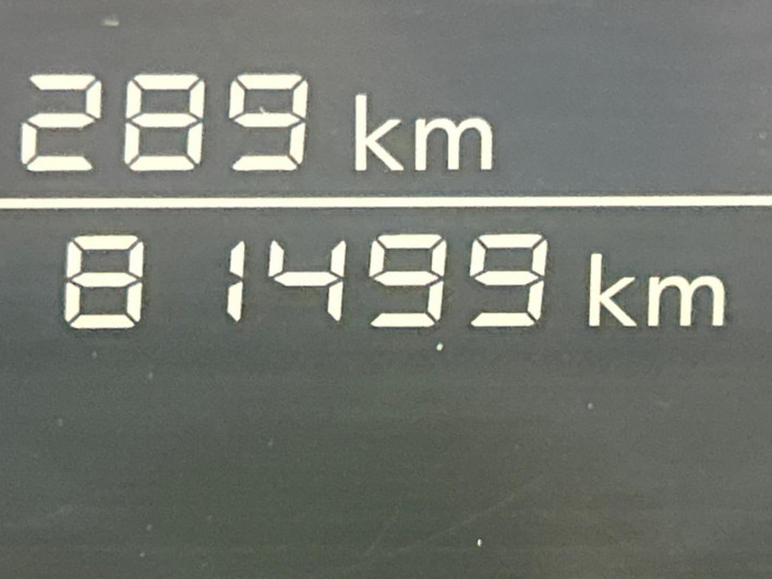 2022 Nissan Note 6AA-E13 (UW-69f2a43d10069)[2]