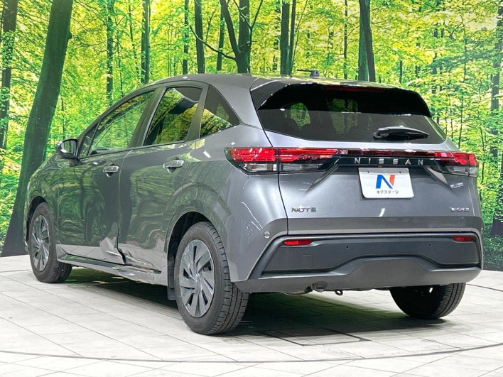 2022 Nissan Note 6AA-E13 (UW-69f2a43d10069)[19]