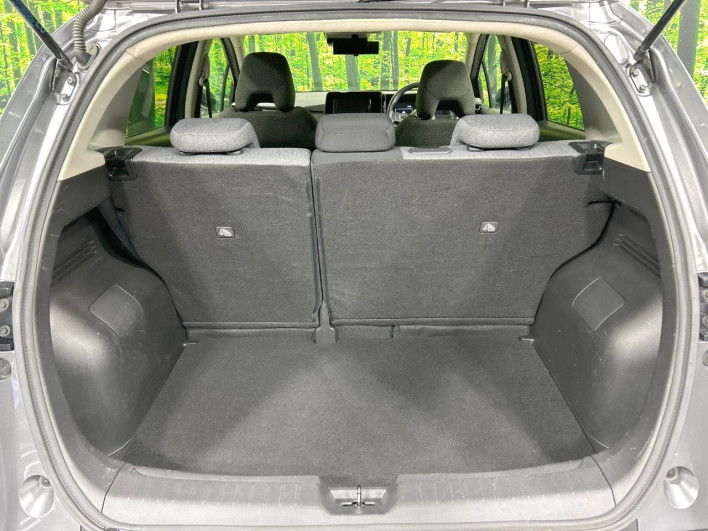 2022 Nissan Note 6AA-E13 (UW-69f2a43d10069)[26]