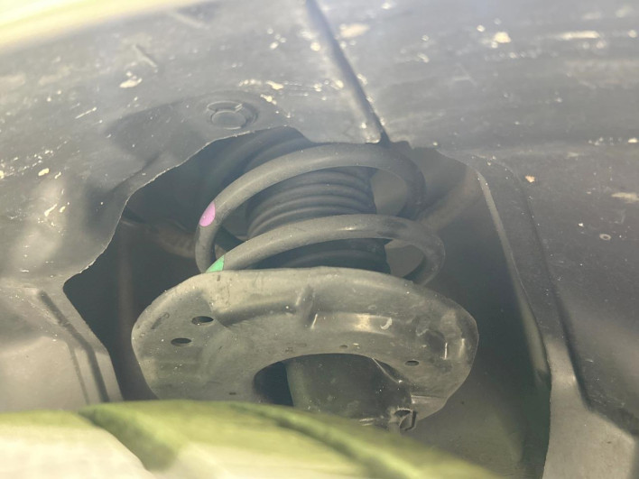 2022 Nissan Note 6AA-E13 (UW-69f2a43d10069)[12]