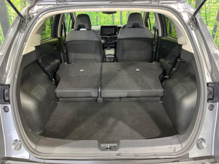 2022 Nissan Note 6AA-E13 (UW-69f2a43d6824b)[24]