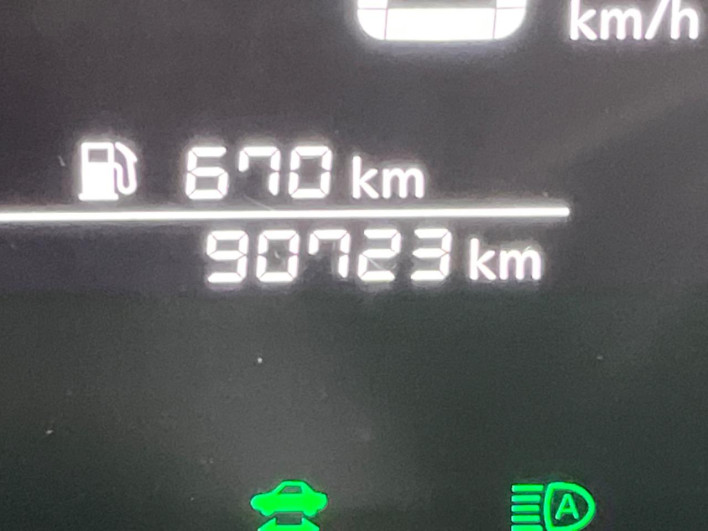 2022 Nissan Note 6AA-E13 (UW-69f2a43d6824b)[2]