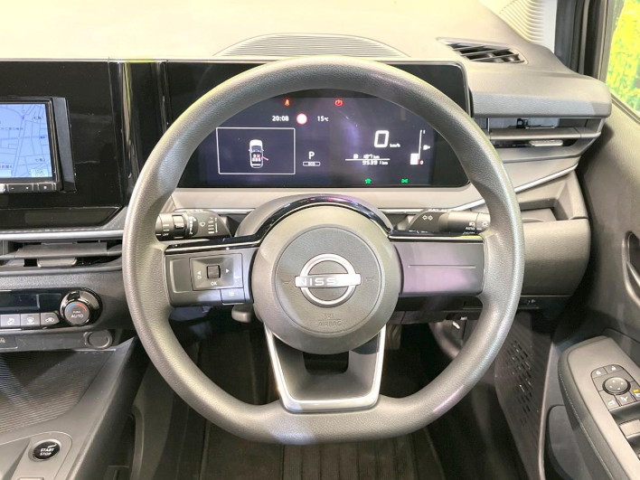 2022 Nissan Note 6AA-E13 (UW-69f2a43db080c)[25]