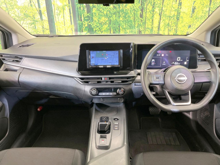 2022 Nissan Note 6AA-E13 (UW-69f2a43db080c)[24]