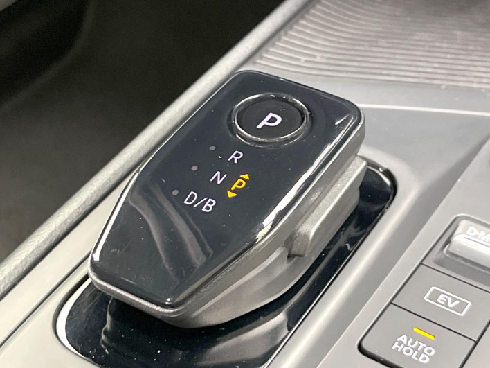 2022 Nissan Note 6AA-E13 (UW-69f2a43db080c)[26]