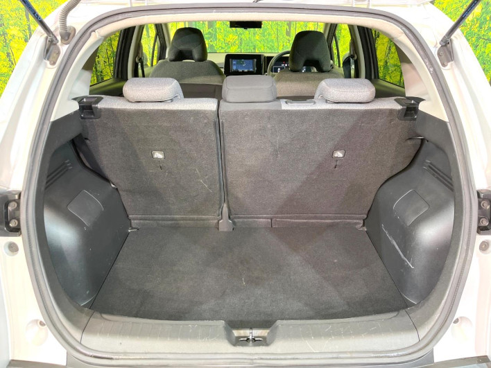 2022 Nissan Note 6AA-E13 (UW-69f2a43db080c)[21]