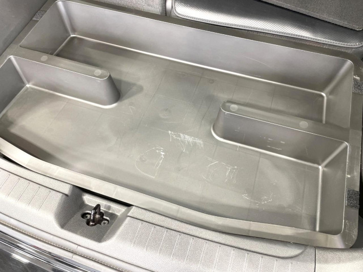 2022 Nissan Aura 6AA-FE13 (UW-69f2a440043ce)[28]