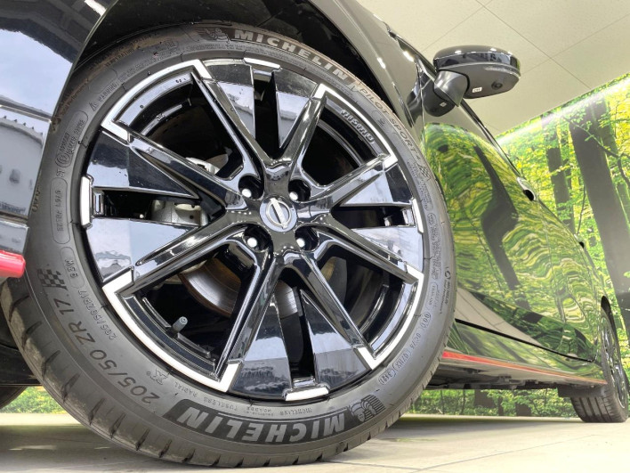 2022 Nissan Aura 6AA-FE13 (UW-69f2a440043ce)[8]