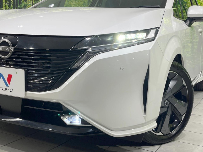 2022 Nissan Aura 6AA-FE13 (UW-69f2a440240f9)[19]