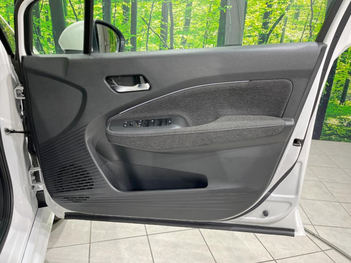 2022 Nissan Aura 6AA-FE13 (UW-69f2a440240f9)[29]