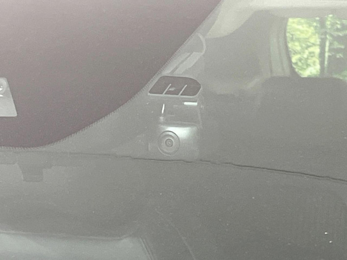 2022 Nissan Aura 6AA-FE13 (UW-69f2a440240f9)[5]