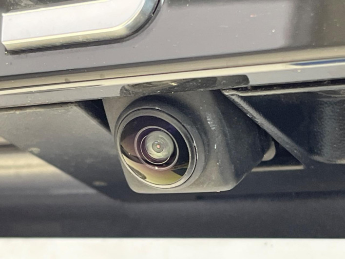 2023 Nissan Aura 6AA-FE13 (UW-69f2a440605f6)[18]